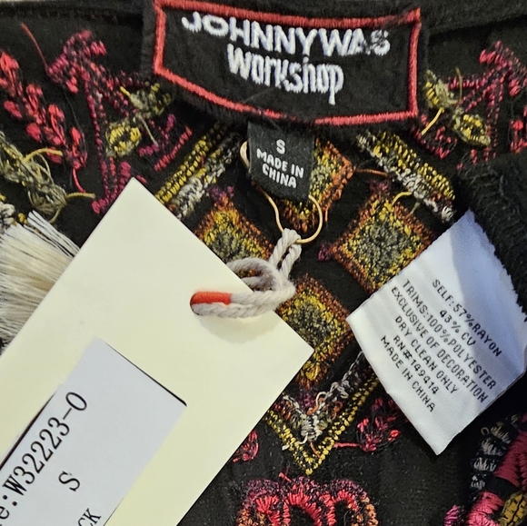 Lilith Embroidered Wrap Midi-Dress - Picture 16 of 16